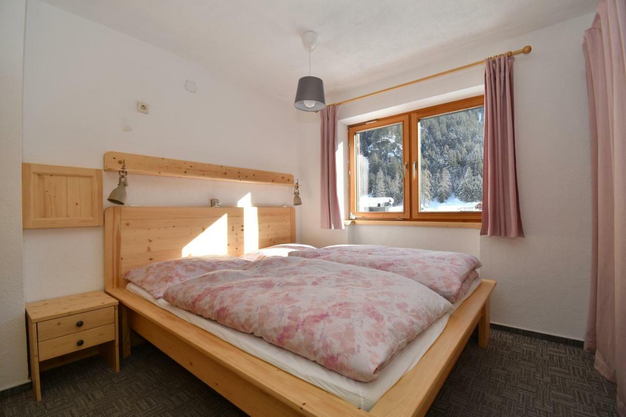 Appartamento Haus Hubertus Sankt Leonhard im Pitztal Esterno foto