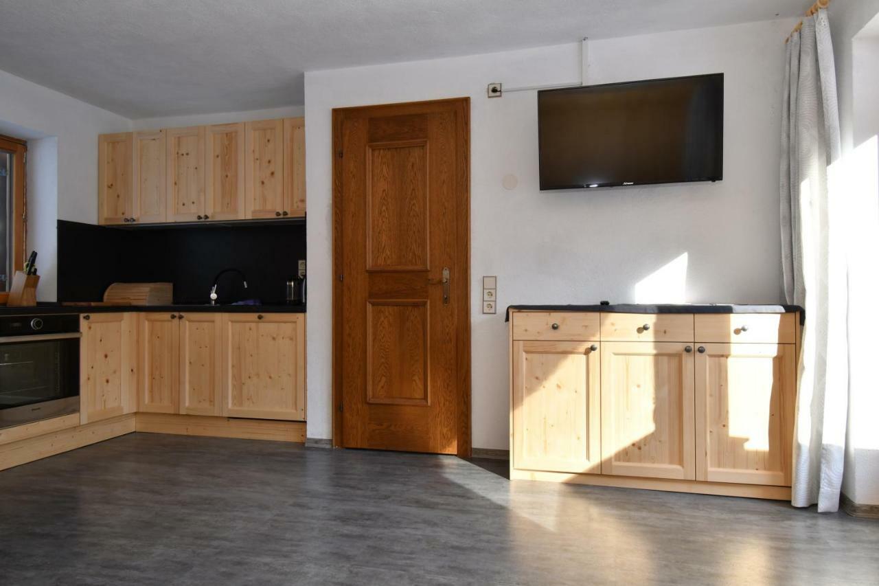 Appartamento Haus Hubertus Sankt Leonhard im Pitztal Esterno foto