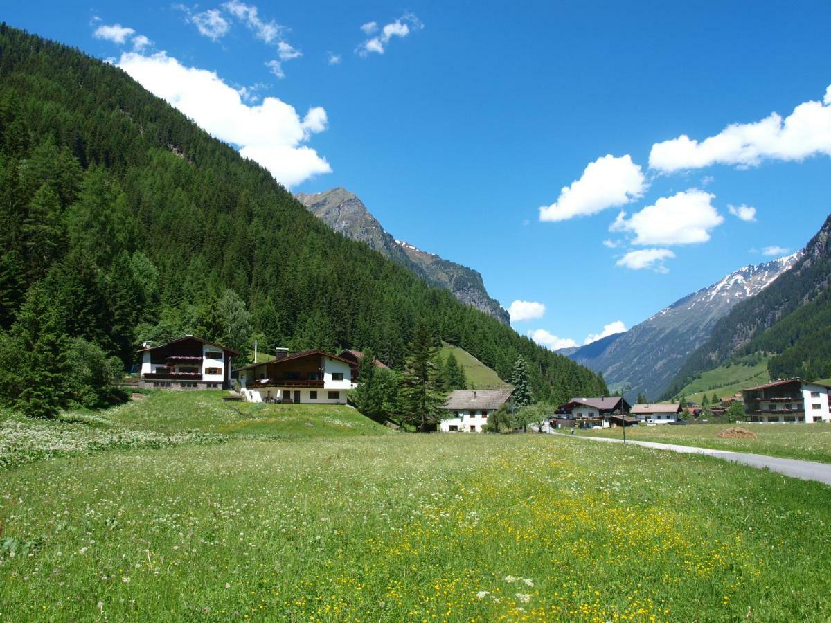 Appartamento Haus Hubertus Sankt Leonhard im Pitztal Esterno foto